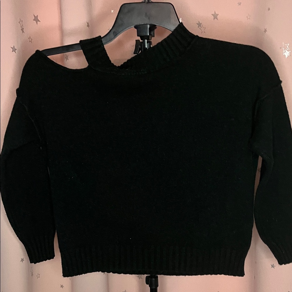 Asymmetrical Off-the-Shoulder Black Knit Sweater - Don'T Ask Why (Italy)
